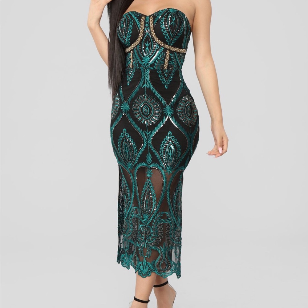 Formal dress blue and teal.